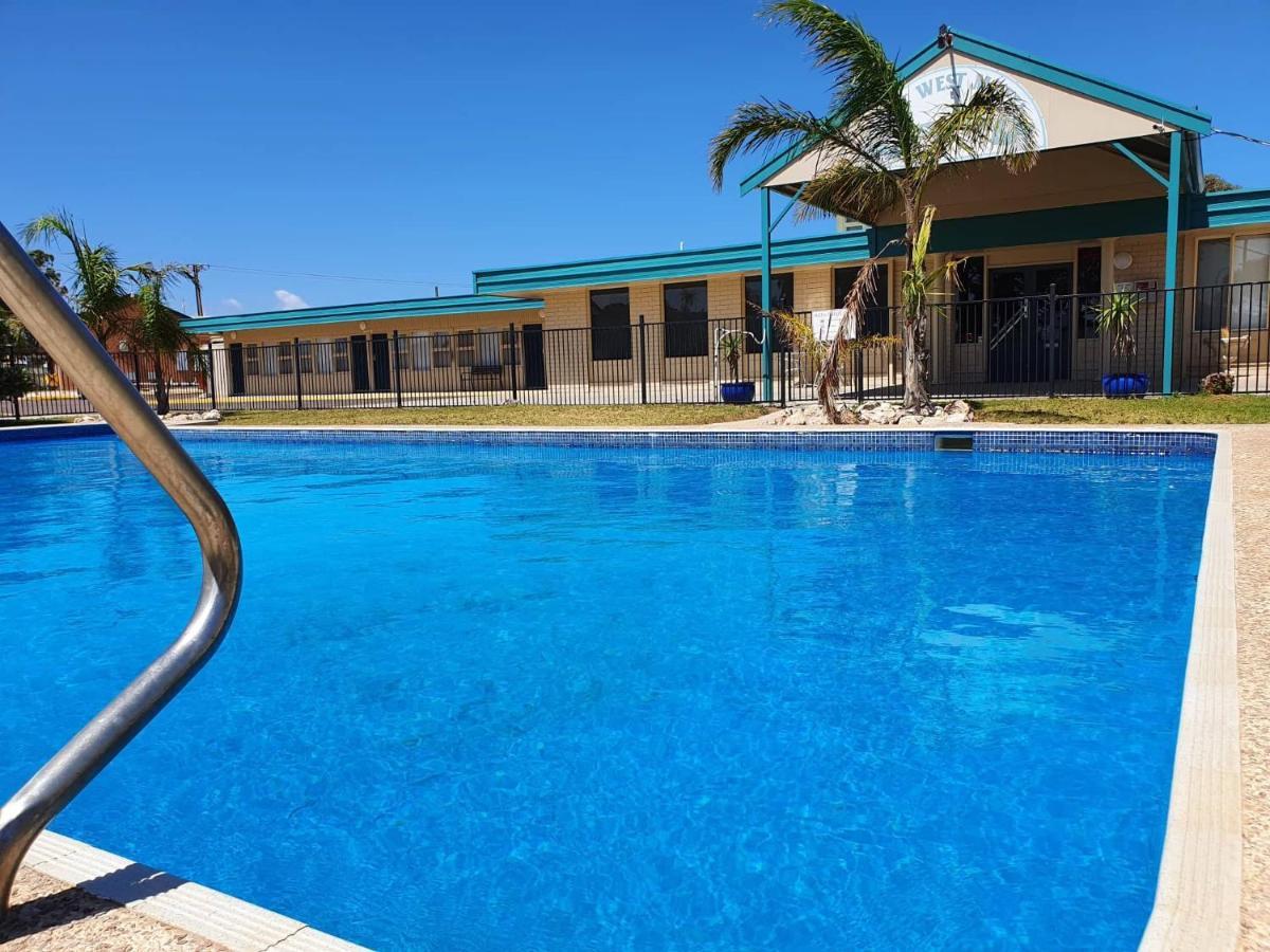 East West Motel Ceduna Dış mekan fotoğraf