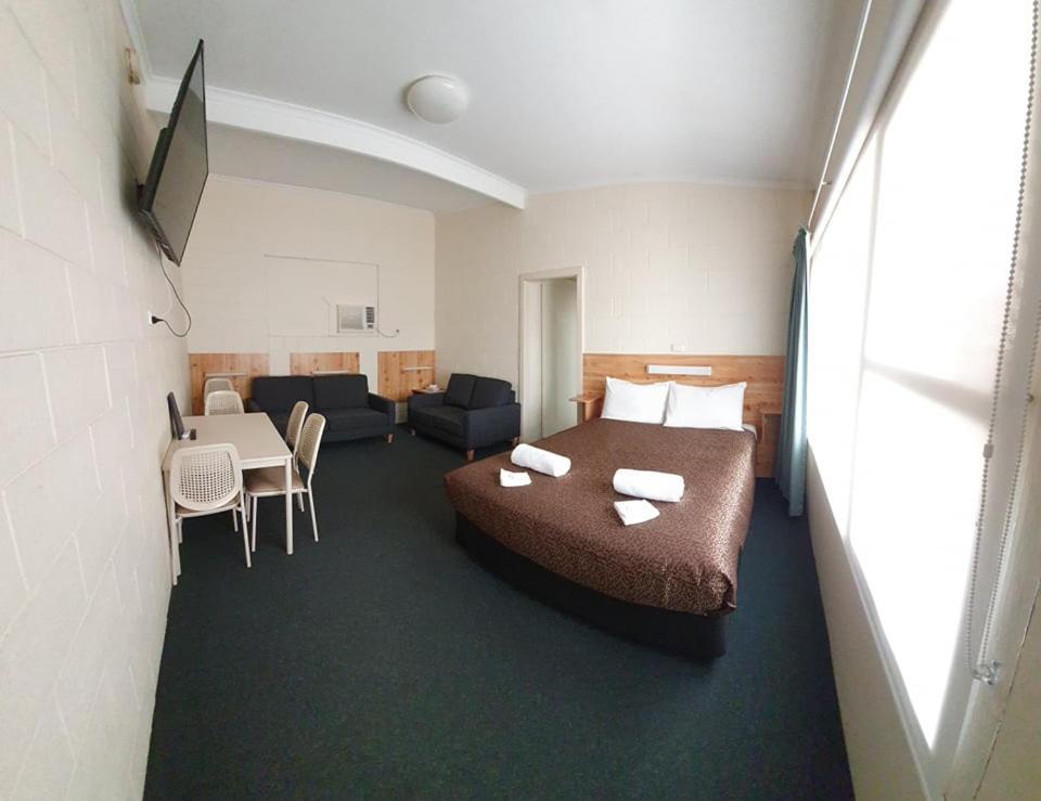 East West Motel Ceduna Dış mekan fotoğraf