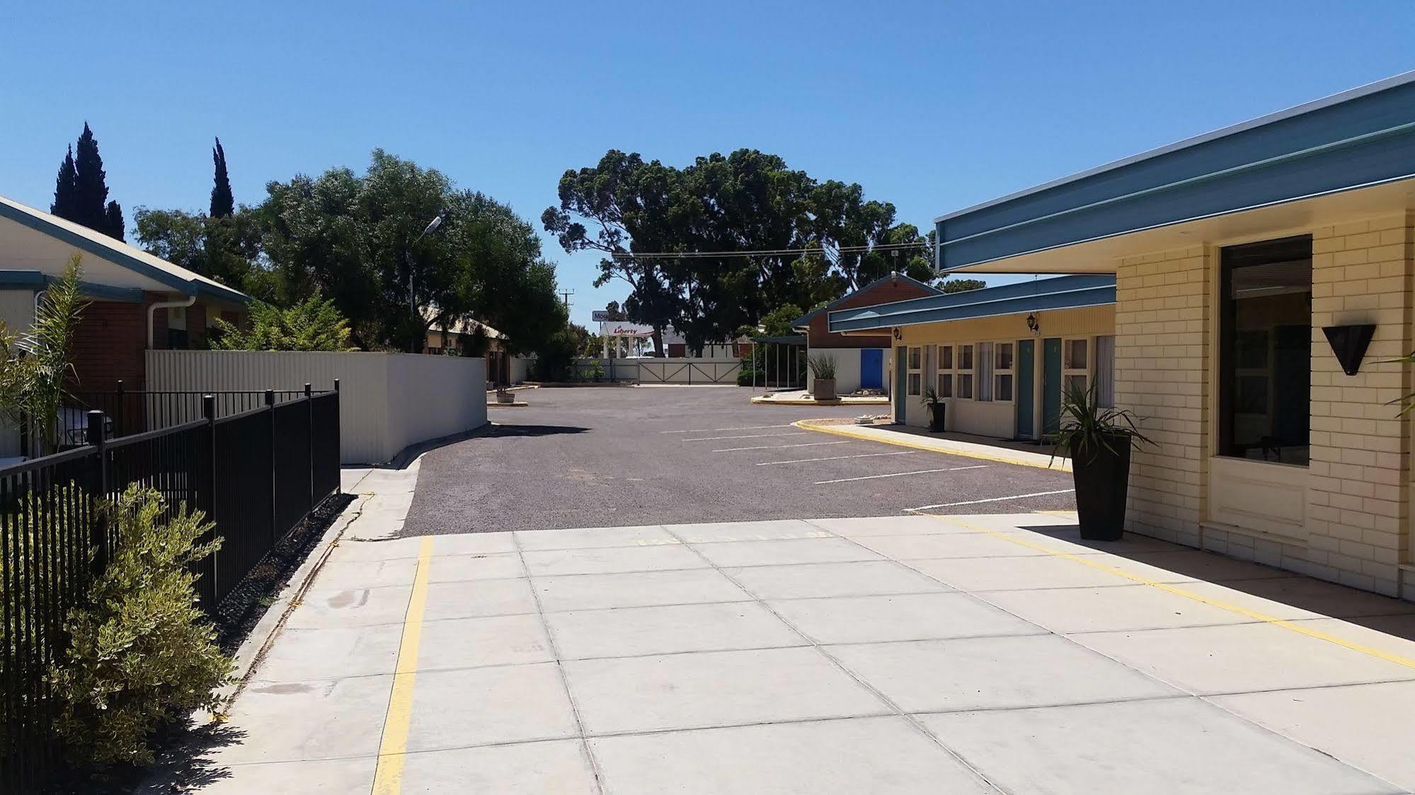 East West Motel Ceduna Dış mekan fotoğraf