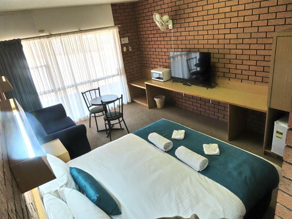 East West Motel Ceduna Dış mekan fotoğraf